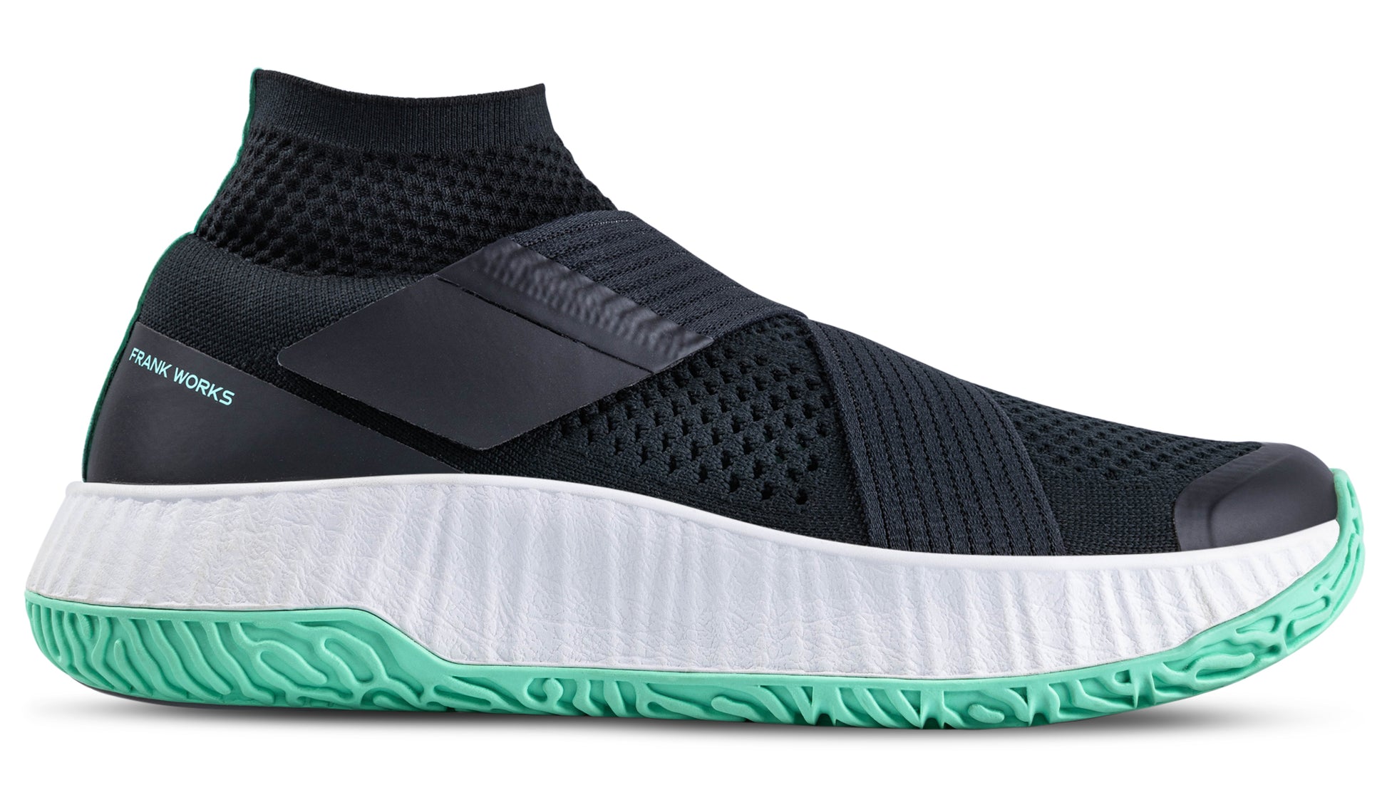 The lateral view of the right shoe of the black/white colorway of The One.